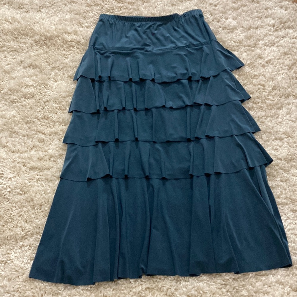 Junee ruffle skirt